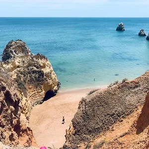 Pensión Aloha, Burgau